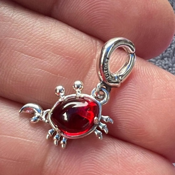 Pandora Silver Brooch with Red Gemstone - Picture 1 of 1